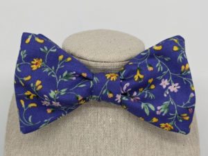 Floral on Purple Bow Tie