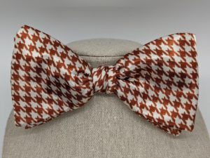 Rust Houndstooth Bow Tie