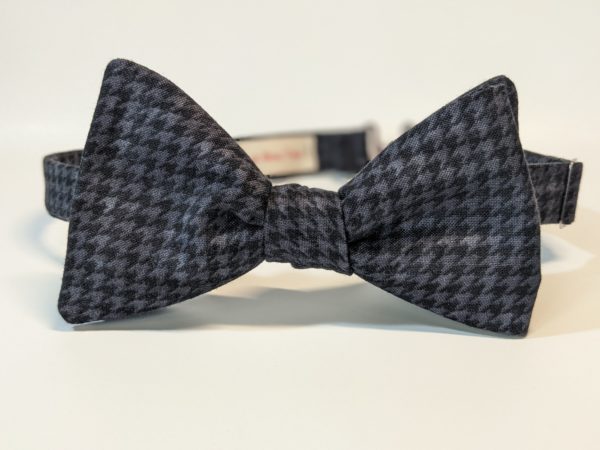 Charcoal Houndstooth Bow Tie